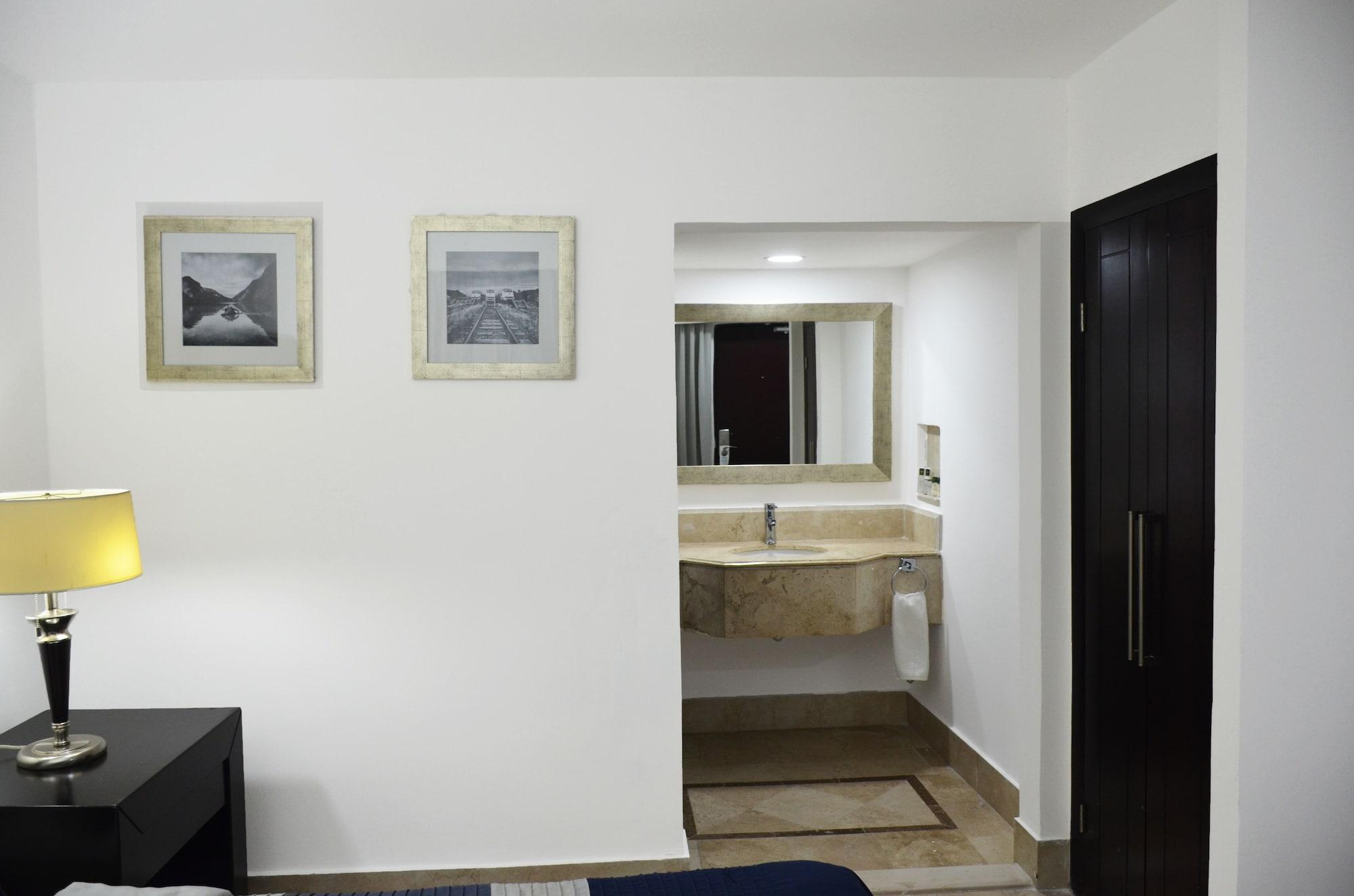 Wyndham Garden Los Mochis Plaza Inn Εξωτερικό φωτογραφία