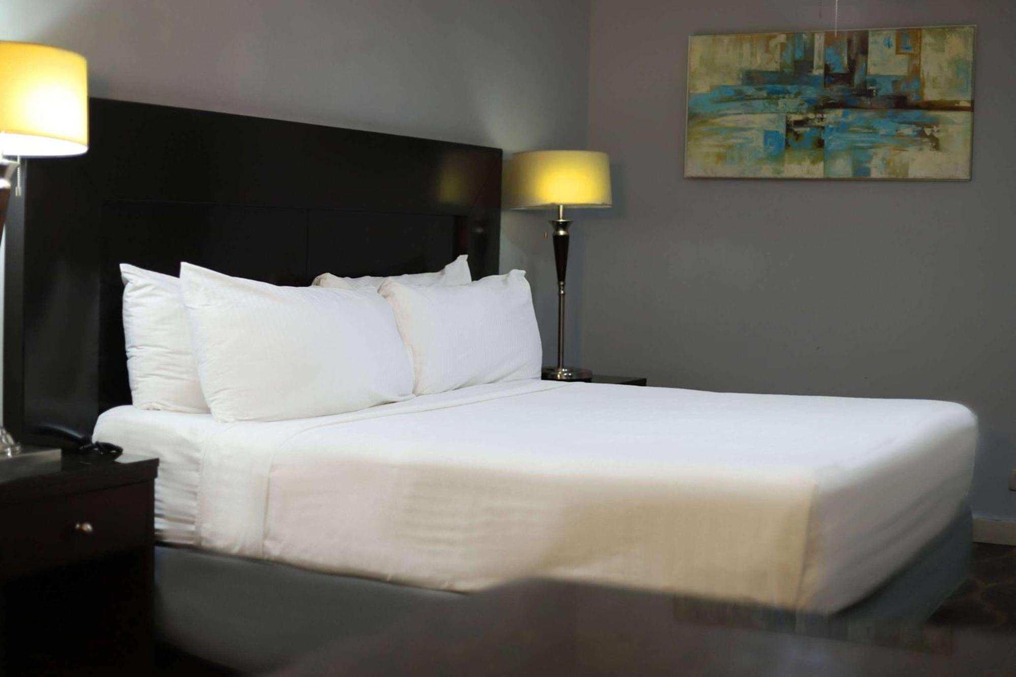 Wyndham Garden Los Mochis Plaza Inn Εξωτερικό φωτογραφία
